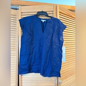 Linen V-Neck Cap Sleeve Top in Deep Navy